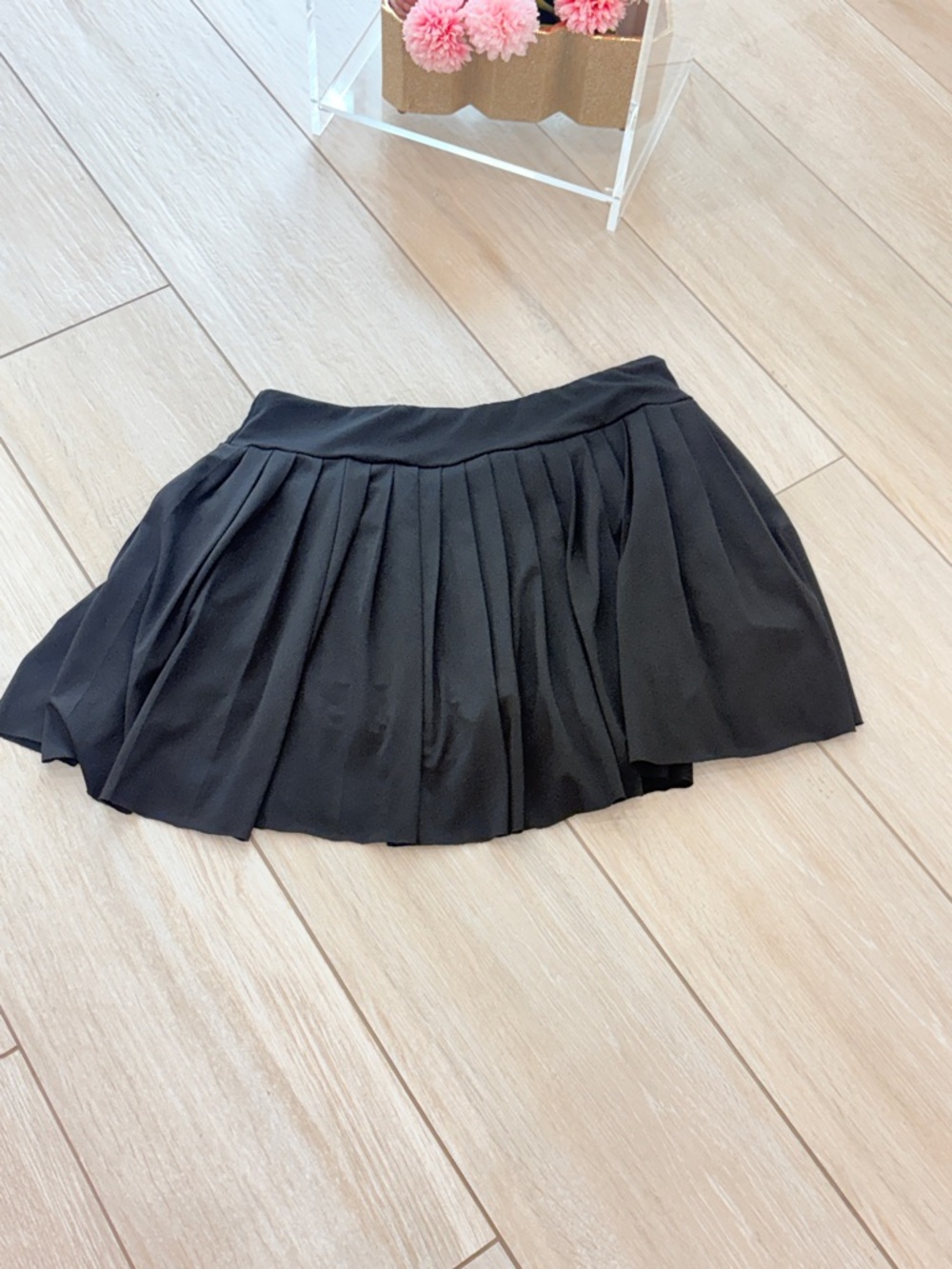 SHEIN Black Pleated Mini Skirt